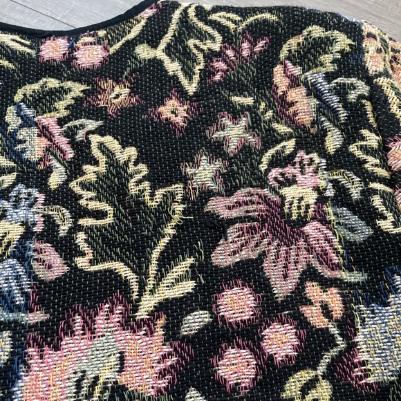 Vintage Embroidered Cropped Blazer - Picture 4 of 5